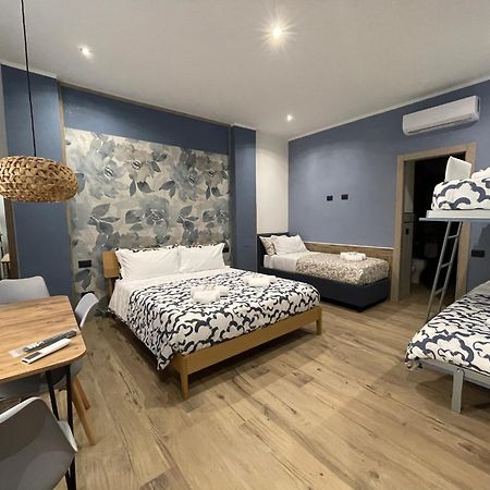Helle Hus Guest House - 200M From Piazza Bologna Metro And 10 Minutes From The Colosseum Экстерьер фото