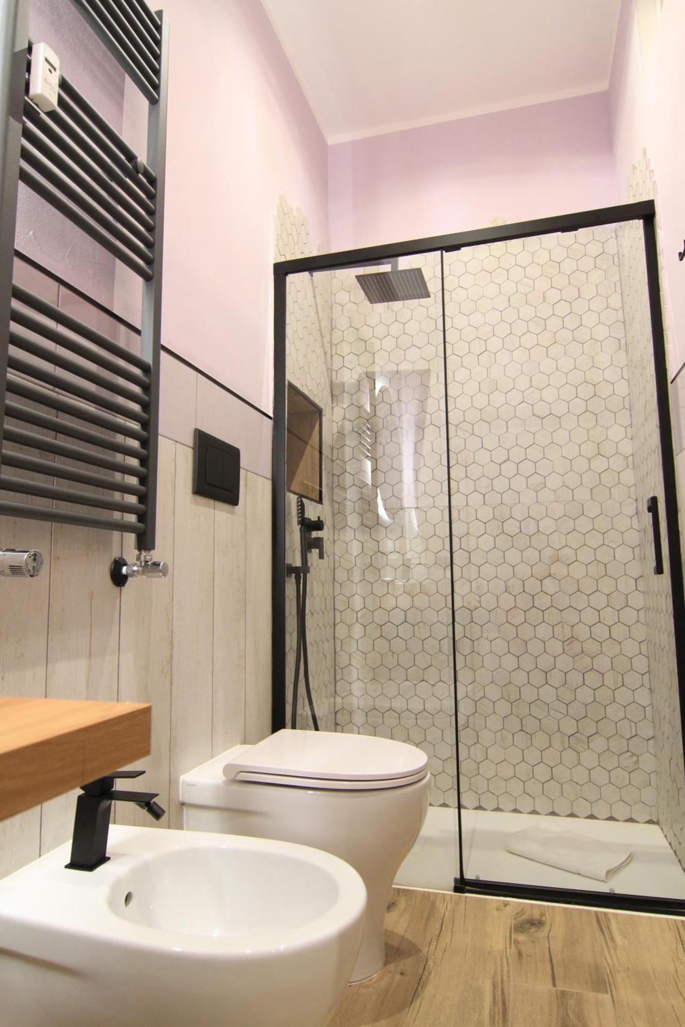 Helle Hus Guest House - 200M From Piazza Bologna Metro And 10 Minutes From The Colosseum Экстерьер фото