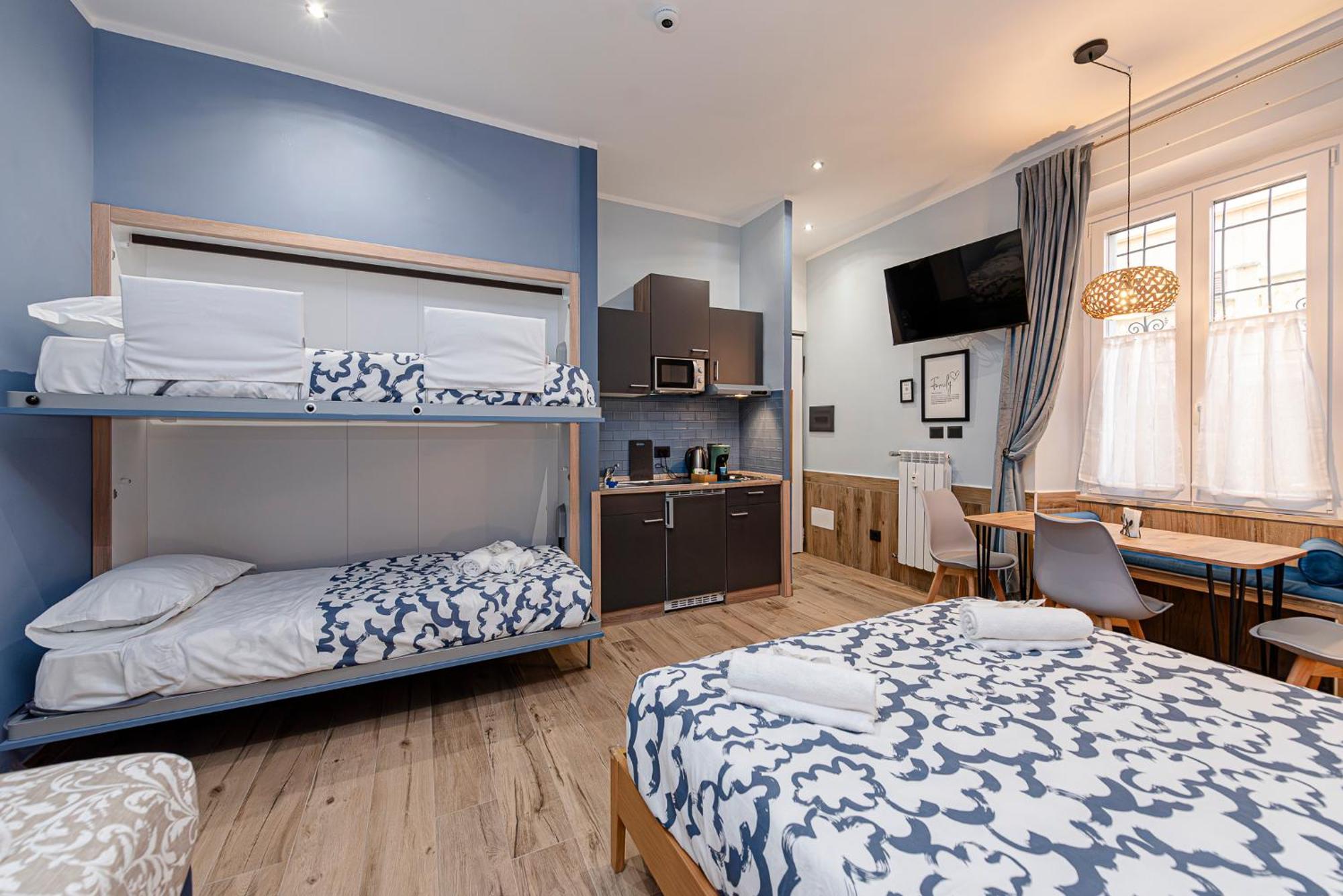 Helle Hus Guest House - 200M From Piazza Bologna Metro And 10 Minutes From The Colosseum Экстерьер фото